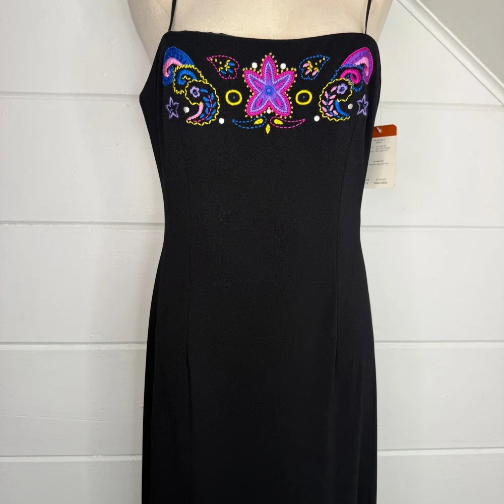 Papell Boutique armpit  18